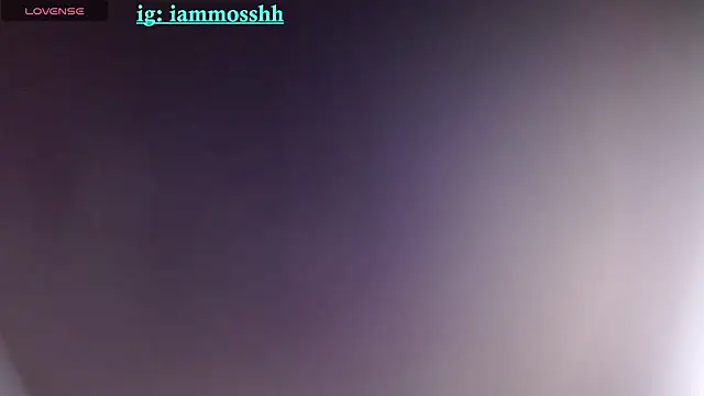 Isabella Mossh online show from October 2025 07:04:02 PM