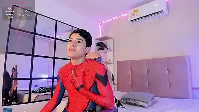 SandroVeyra online show from October 2025 03:50:02 AM