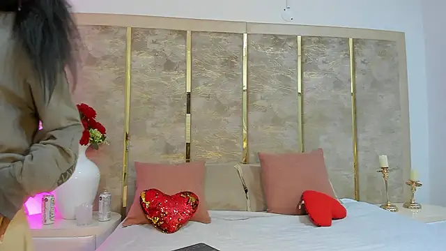 Snapshot of AishaValcazar chatting on February 2026 03:59:02 AM AishaValcazar online show from February 2026 03:59:02 AM