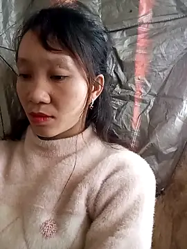 Snapshot of bonnie-00 chatting on November 2025 01:48:02 AM bonnie-00 online show from November 2025 01:48:02 AM