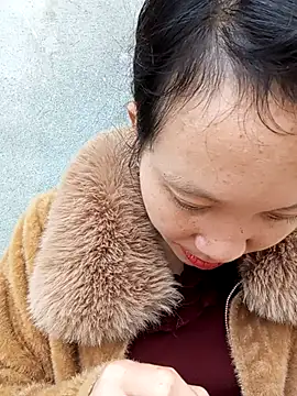 Snapshot of bonnie-00 chatting on November 2025 01:44:02 AM bonnie-00 online show from November 2025 01:44:02 AM