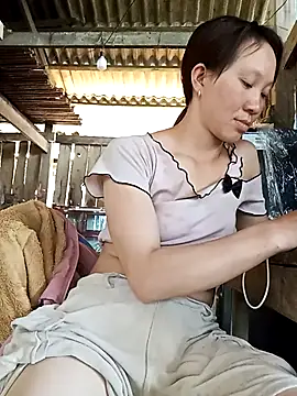 bonnie-00 online show from April 2026 04:07:01 AM