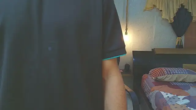 Snapshot of fire_drako_ chatting on April 2026 10:40:02 PM fire drako online show from April 2026 10:40:02 PM