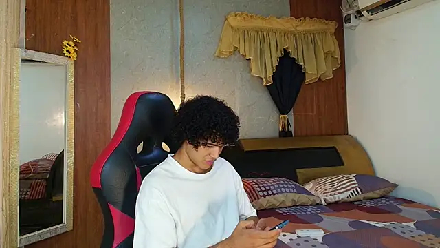 Snapshot of fire_drako_ chatting on April 2026 08:42:01 PM fire drako online show from April 2026 08:42:01 PM