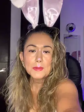 BunnyGlow50 online show from July 2026 07:49:02 PM