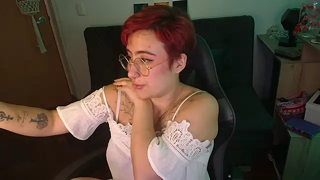 Miacatsito3 online show from November 2025 05:40:02 AM