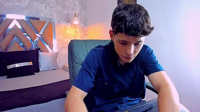 kraven lust online show from December 2025 03:02:01 AM