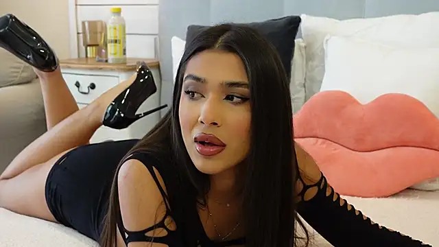 MyaMuse online show from October 2025 09:54:01 AM