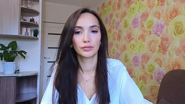 Lillian-Clark online show from October 2025 04:42:01 AM