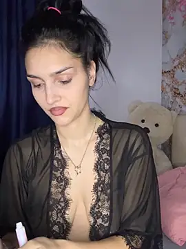 Snapshot of EllaBlowy chatting on December 2025 08:45:02 AM EllaBlowy online show from December 2025 08:45:02 AM