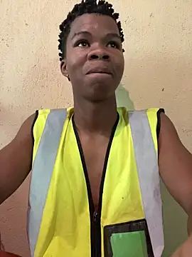 Snapshot of thatotheroneguy chatting on November 2025 05:28:02 AM thatotheroneguy online show from November 2025 05:28:02 AM