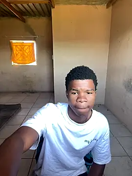 Snapshot of thatotheroneguy chatting on December 2025 04:52:01 AM thatotheroneguy online show from December 2025 04:52:01 AM