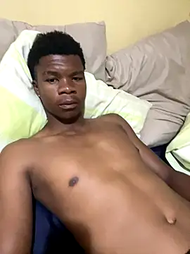 Snapshot of thatotheroneguy chatting on December 2025 09:22:02 PM thatotheroneguy online show from December 2025 09:22:02 PM