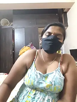 Snapshot of Sowjanya-telugu chatting on November 2025 06:24:02 PM Sowjanya-telugu online show from November 2025 06:24:02 PM