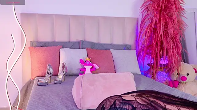 Snapshot of sofiawalker chatting on September 2025 07:27:02 PM sofiawalker online show from September 2025 07:27:02 PM