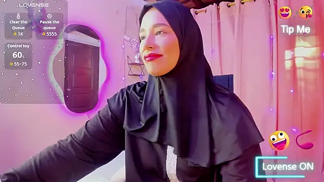 Snapshot of ShanaJamil chatting on October 2025 12:12:02 PM ShanaJamil online show from October 2025 12:12:02 PM