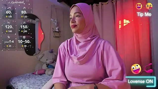 Snapshot of ShanaJamil chatting on November 2025 12:05:02 PM ShanaJamil online show from November 2025 12:05:02 PM