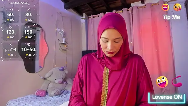 Snapshot of ShanaJamil chatting on November 2025 12:05:01 PM ShanaJamil online show from November 2025 12:05:01 PM