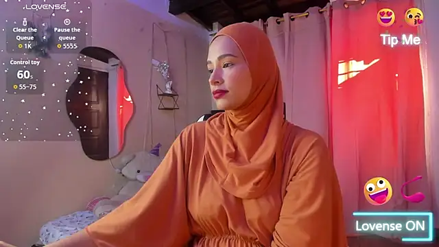 Snapshot of ShanaJamil chatting on November 2025 12:04:01 PM ShanaJamil online show from November 2025 12:04:01 PM