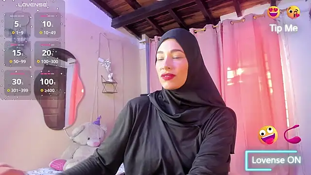 Snapshot of ShanaJamil chatting on November 2025 12:16:02 PM ShanaJamil online show from November 2025 12:16:02 PM