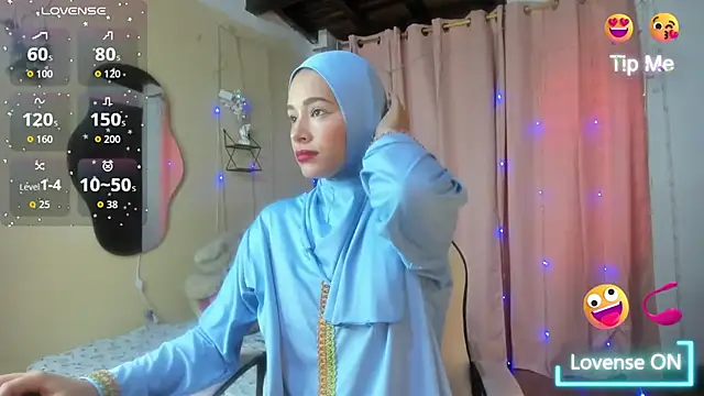 Snapshot of ShanaJamil chatting on November 2025 12:04:01 PM ShanaJamil online show from November 2025 12:04:01 PM