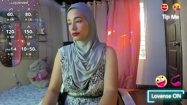 Snapshot of ShanaJamil chatting on November 2025 12:15:02 PM ShanaJamil online show from November 2025 12:15:02 PM