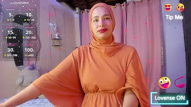 Snapshot of ShanaJamil chatting on November 2025 12:16:02 PM ShanaJamil online show from November 2025 12:16:02 PM