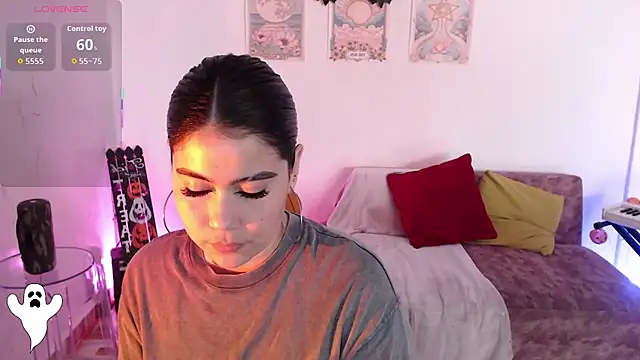 nicoblake online show from October 2025 12:14:02 PM
