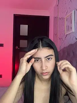 Isabella Montoya online show from October 2025 05:45:02 PM