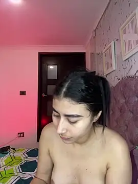 Isabella Montoya online show from October 2025 05:06:02 PM