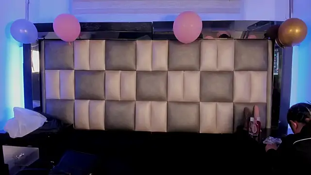 Snapshot of abbiecollins_js chatting on November 2025 03:27:02 AM abbiecollins js online show from November 2025 03:27:02 AM