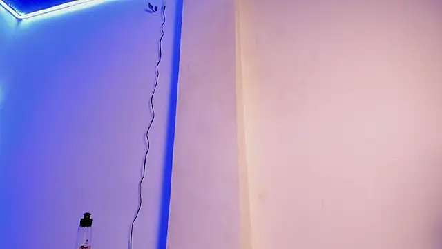 Snapshot of abbiecollins_js chatting on February 2026 11:17:01 AM abbiecollins js online show from February 2026 11:17:01 AM