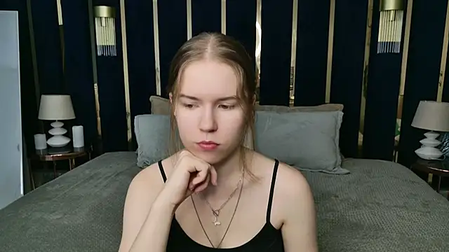 Alida Brice online show from November 2025 05:40:02 AM