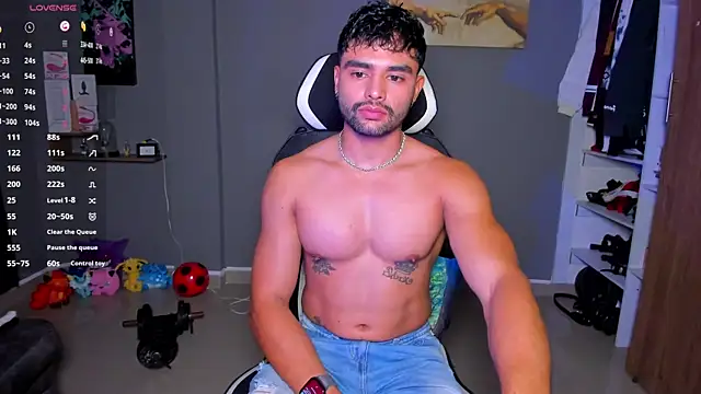 JordanRossie online show from June 2026 01:43:01 AM