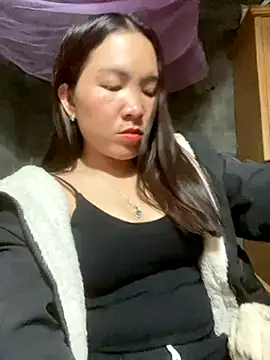 Luna-ass online show from November 2025 01:23:01 PM