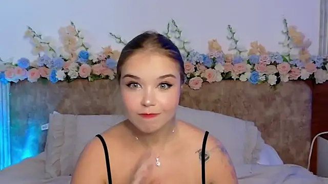 Snapshot of Lilith_Bonheur chatting on March 2026 01:54:02 AM Lilith Bonheur online show from March 2026 01:54:02 AM