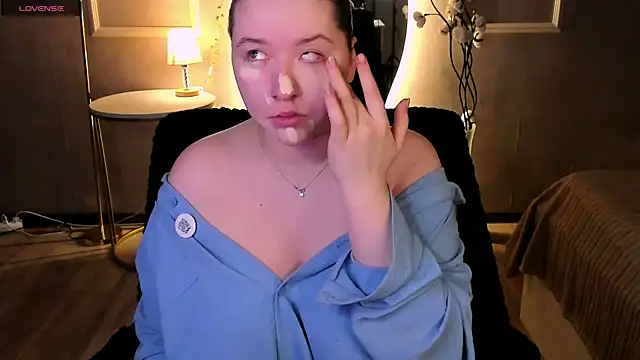 Selena Muse online show from February 2026 01:25:01 PM