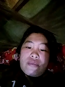 Luyen004 online show from March 2026 12:33:02 PM