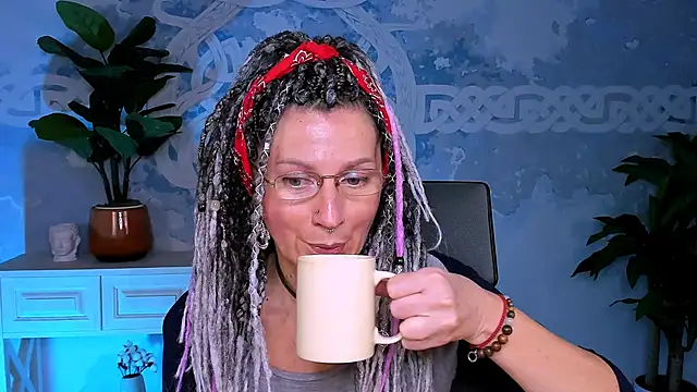 Snapshot of UmaSpace chatting on September 2025 01:05:02 PM UmaSpace online show from September 2025 01:05:02 PM