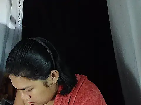 Huntrix2025 online show from February 2026 01:51:01 AM