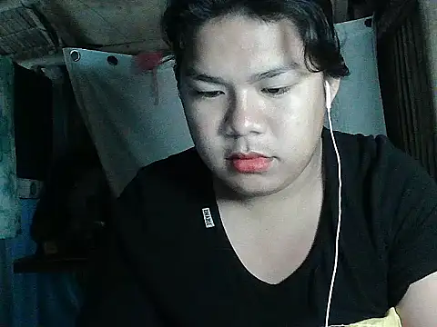 Huntrix2025 online show from April 2026 08:42:02 PM