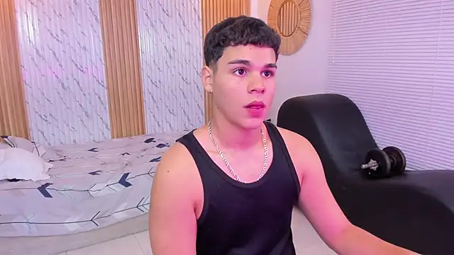 james jonnes online show from September 2025 07:41:02 PM