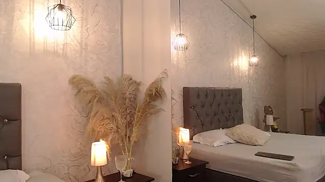 Sabriinaa Foxx online show from March 2026 12:11:01 PM