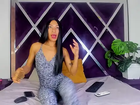 Snapshot of angelkyraasm chatting on November 2025 12:55:01 PM angelkyraasm online show from November 2025 12:55:01 PM