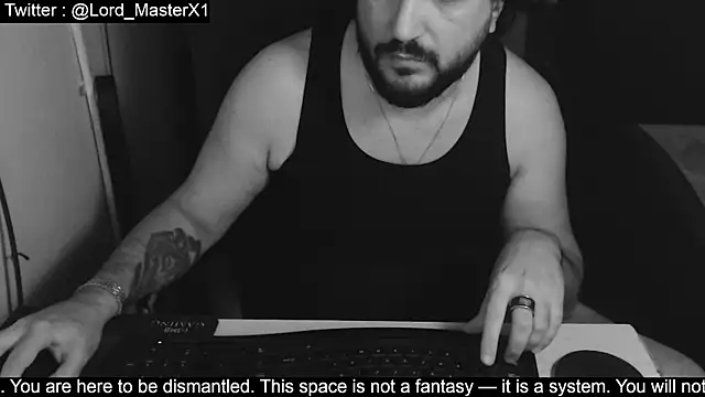 Snapshot of Lord_MasterX chatting on September 2025 07:35:02 AM Lord MasterX online show from September 2025 07:35:02 AM