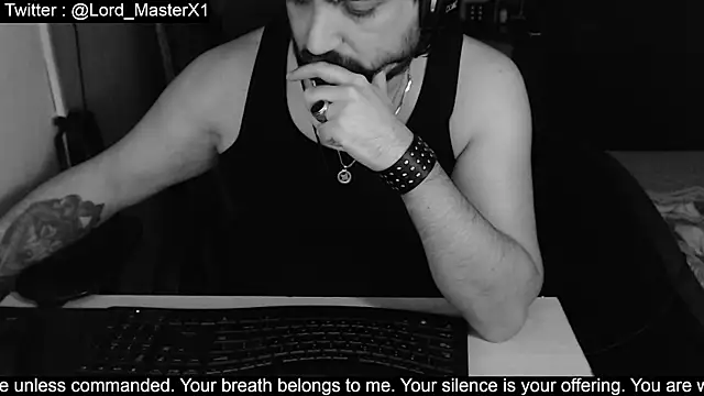 Snapshot of Lord_MasterX chatting on December 2025 10:17:02 PM Lord MasterX online show from December 2025 10:17:02 PM