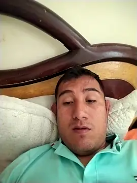 Benitocamelas93 online show from April 2026 01:25:02 PM