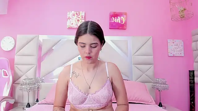isabel 09 online show from June 2026 03:33:01 PM