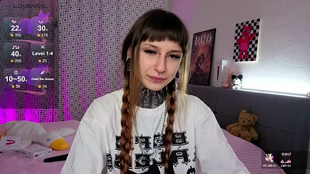 LilithPoison online show from December 2025 06:04:02 PM