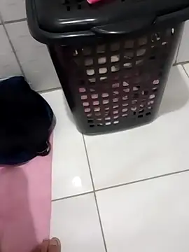 picaduranela online show from November 2025 09:19:02 AM